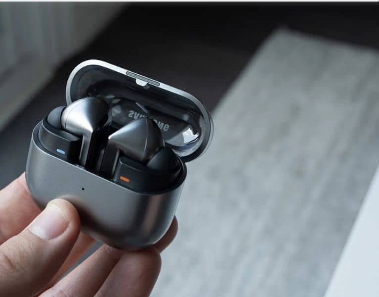 Samsung Galaxy Buds 3 Pro 1