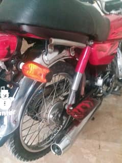 honda cd 70 red 19/20 fresh condition .