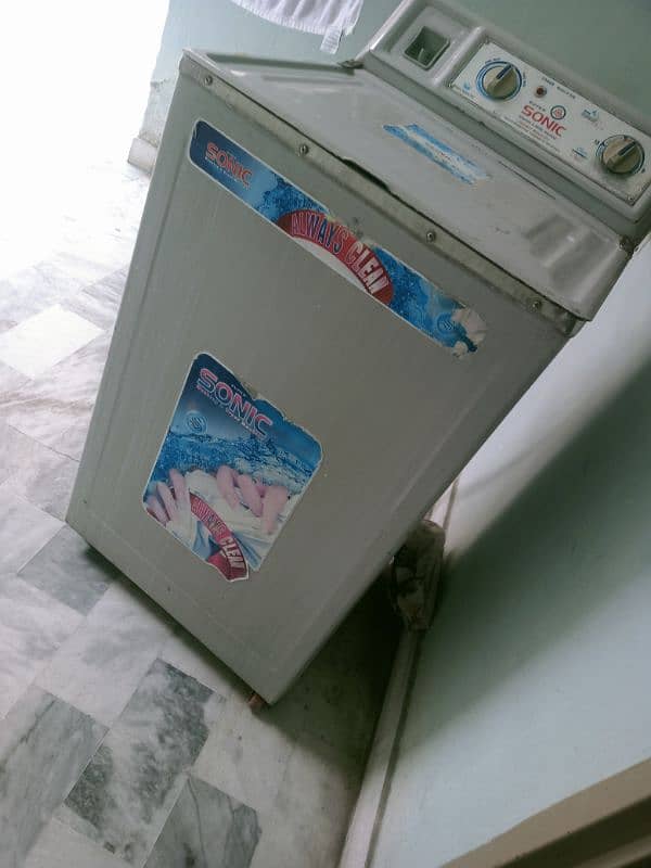 washing machine. good working all ok. urgent sale 0