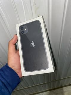 iPHONE 11 FACTORY UNLOCKED WITH BOX