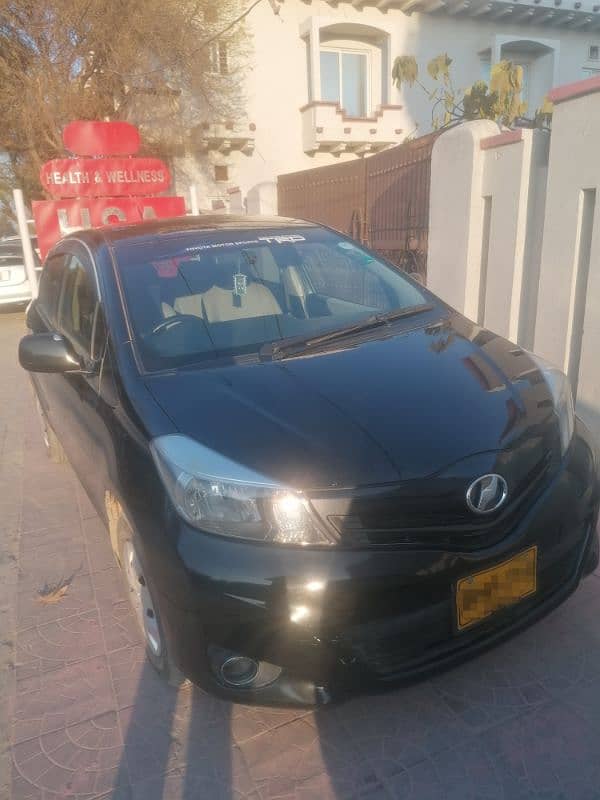 Toyota Vitz 2013 / 2017 (Urgent Selling) 0