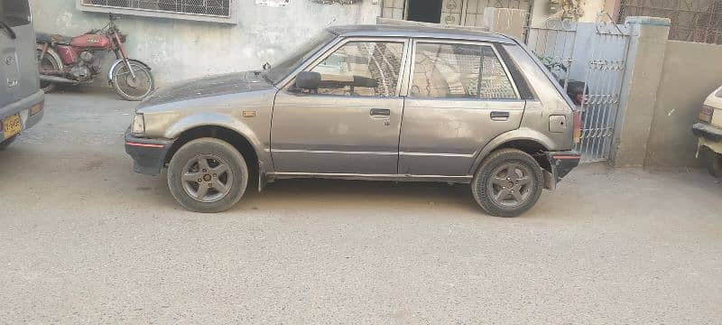 Daihatsu Charade 1987 5speed gear importmomle 9