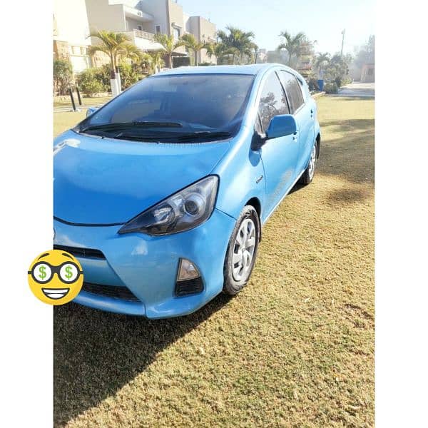 Toyota Aqua 2012/2016 better then vitz Prius 3