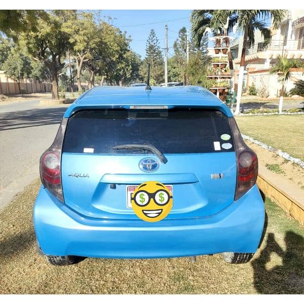 Toyota Aqua 2012/2016 better then vitz Prius 6