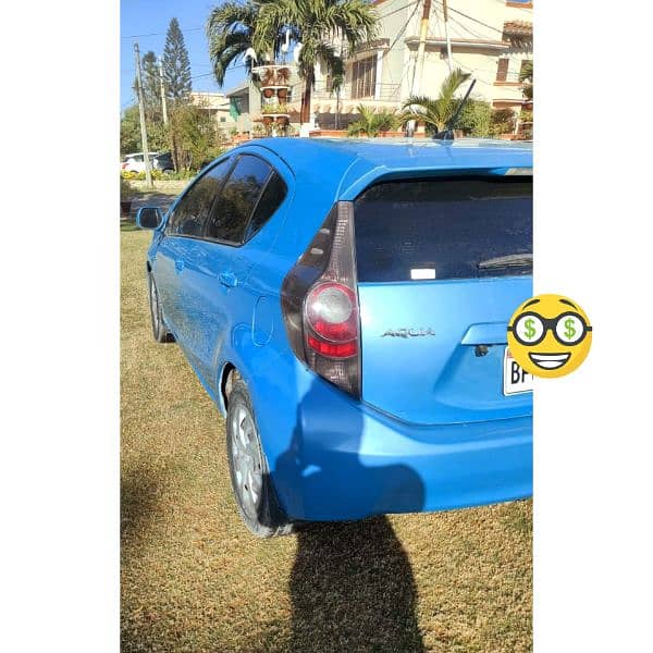 Toyota Aqua 2012/2016 better then vitz Prius 8