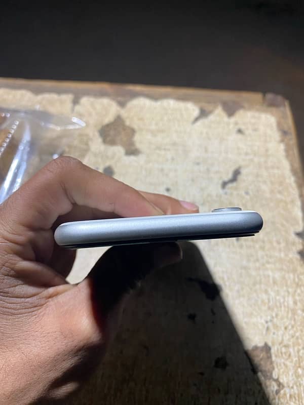 iphone xr factory unlock 64 gb 1