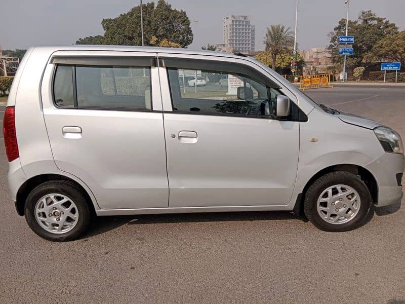 Suzuki Wagon R 2020 8