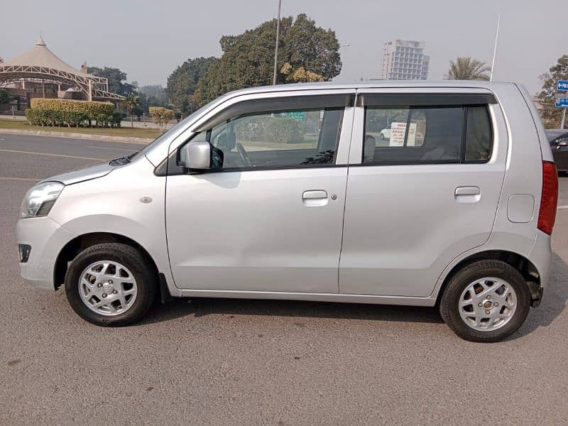 Suzuki Wagon R 2020 13