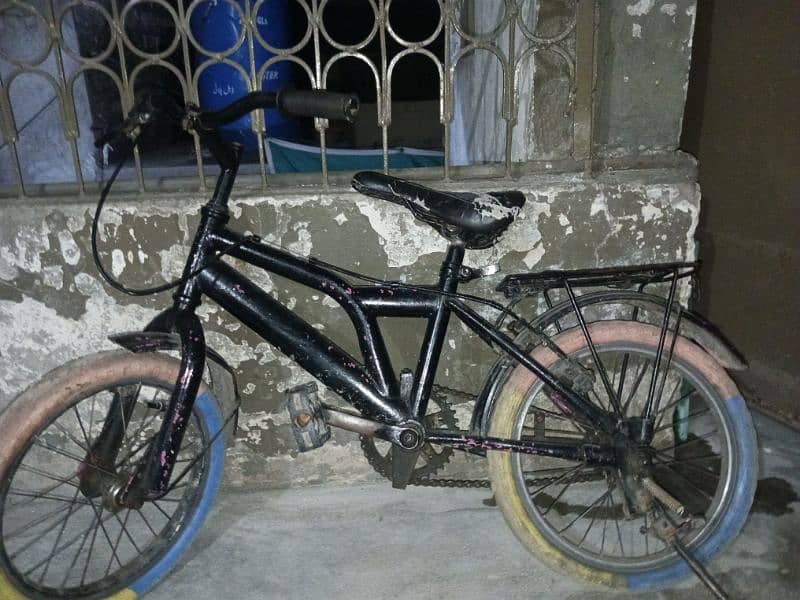 cycle urgent sale 10year 5500price 3