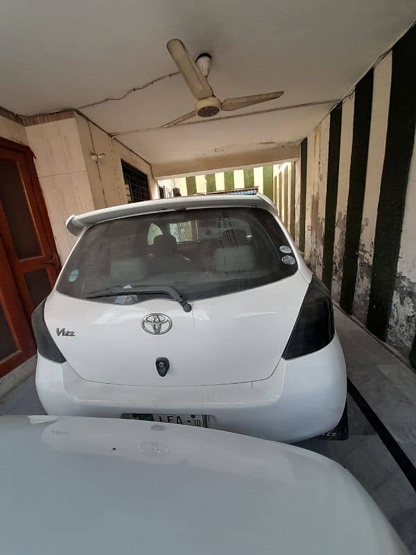 Toyota Vitz 2010 10