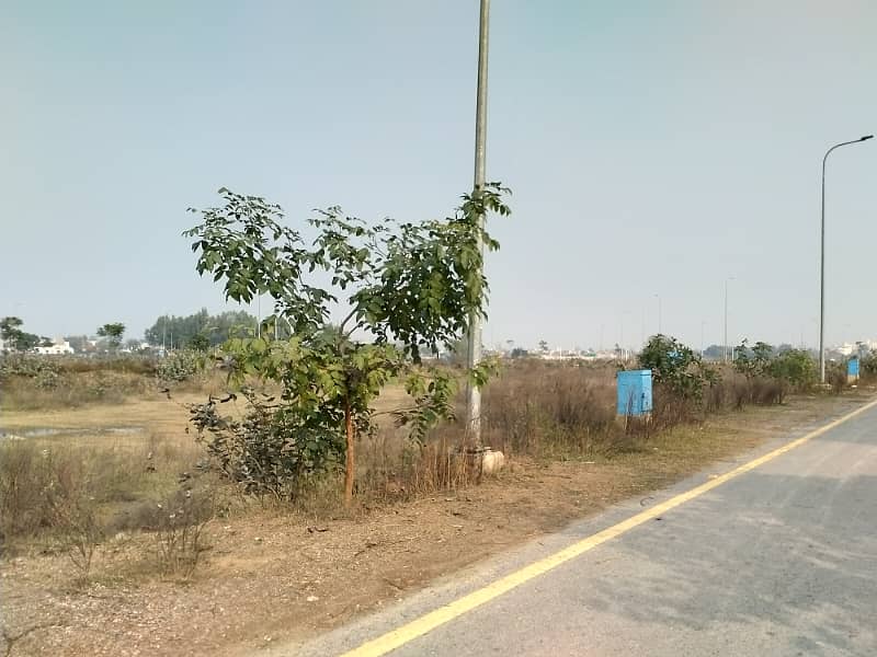 10 Marla Excellent Location Residential Plot No 550 For Sale In DHA Phase 5 M Block Lahore 1