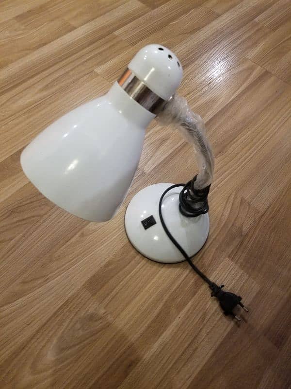 brand new study lamp 0