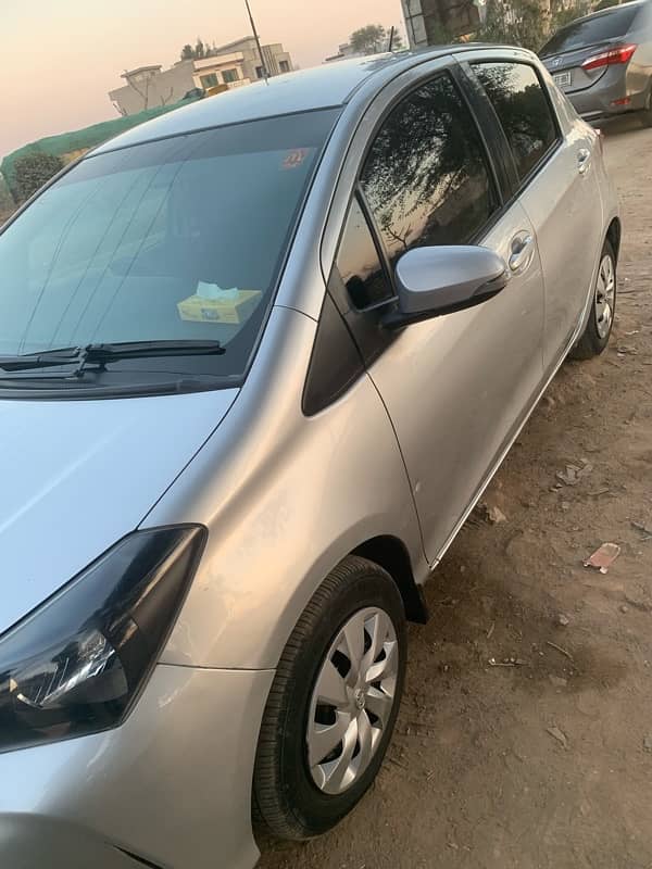 Toyota Vitz 2014 7