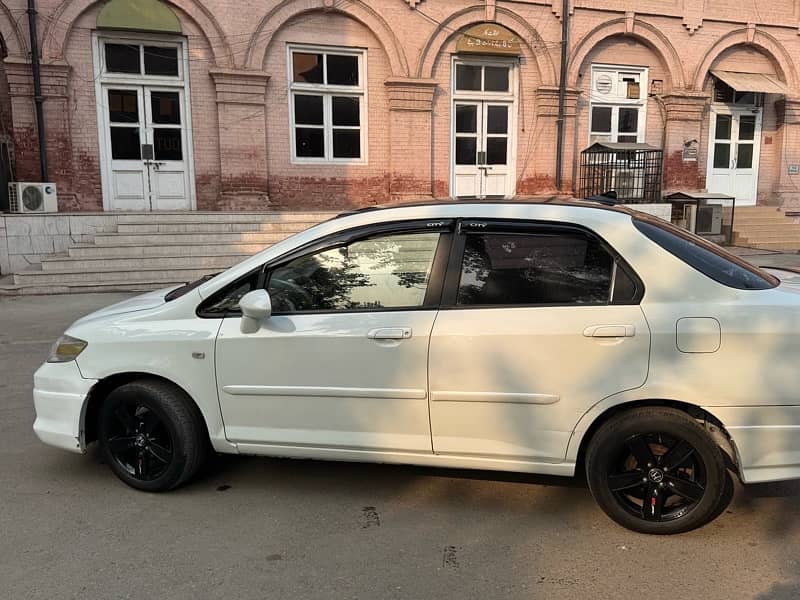 Honda City IDSI 2007 7