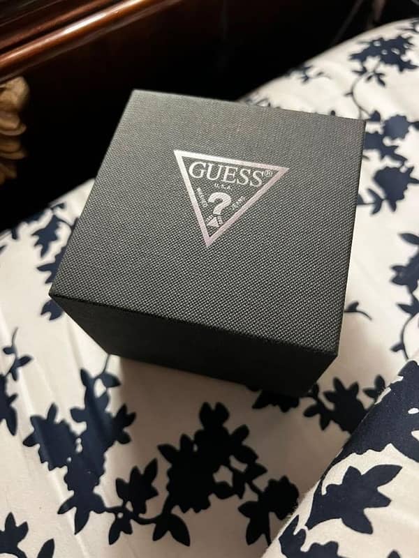 GUESS LEATHER STRAP TWO TONE 2