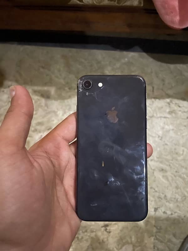 iPhone 8 non pta 1