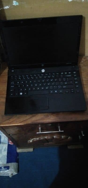 HP laptop 4515s Rim 4gb Hard 320gb hdd 1