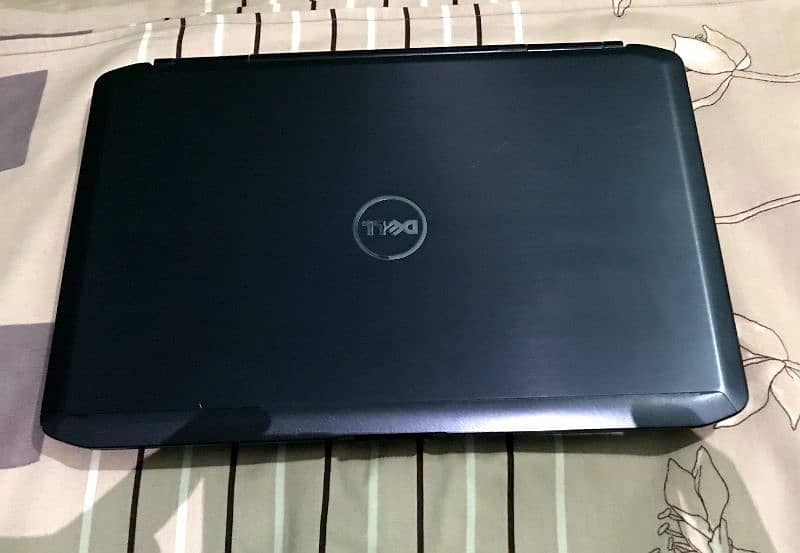 Dell Laptop 3