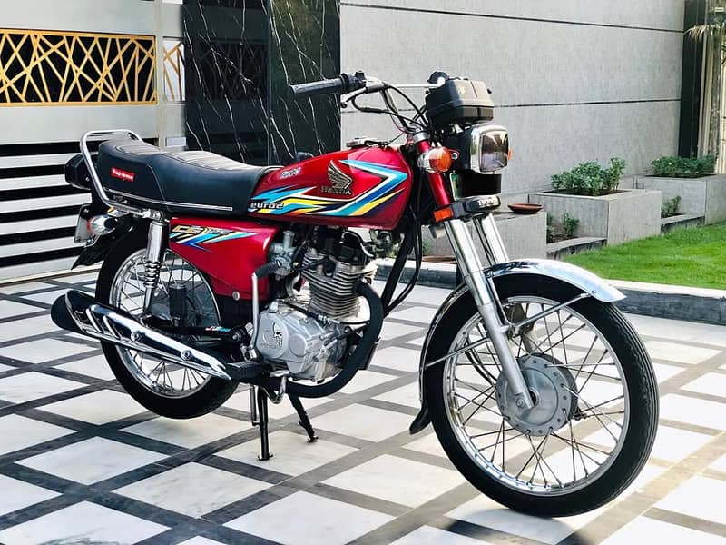 Honda 125 bike for Sale /8765 4