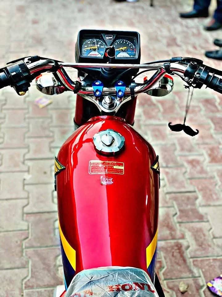 Honda 125 bike for Sale /8765 6