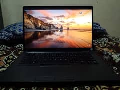 Dell laptop cori i5 8gen 16ddr 512 Ssg