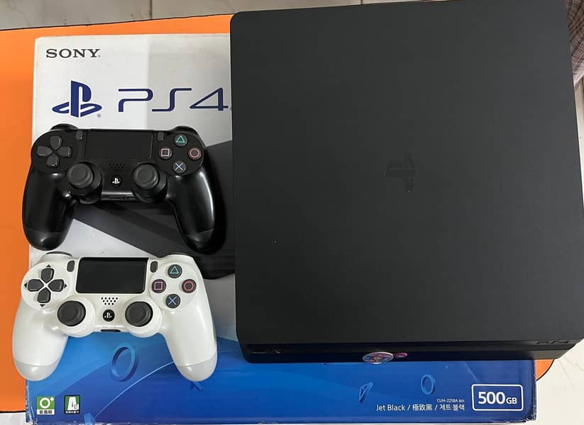 PS4 Original with 02 Controllers 9