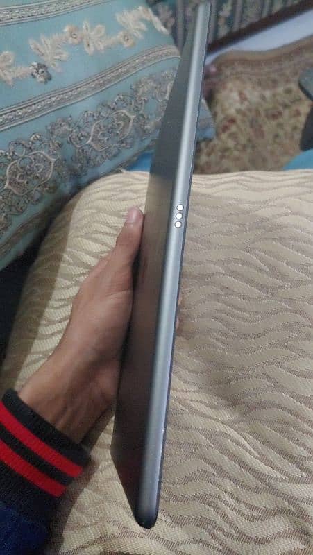 ipad 7th generation all ok h 2