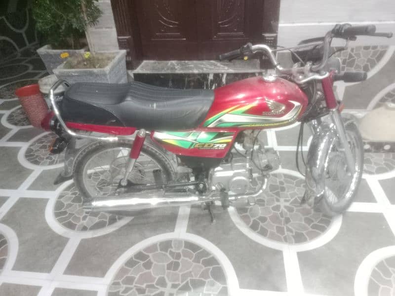 Honda 70 21 model 10/10 condition 6