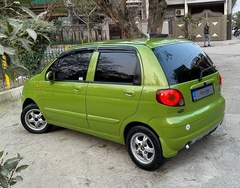 Chevrolet Joy Total genuine better thn Alto mehran cultus coure santro 16