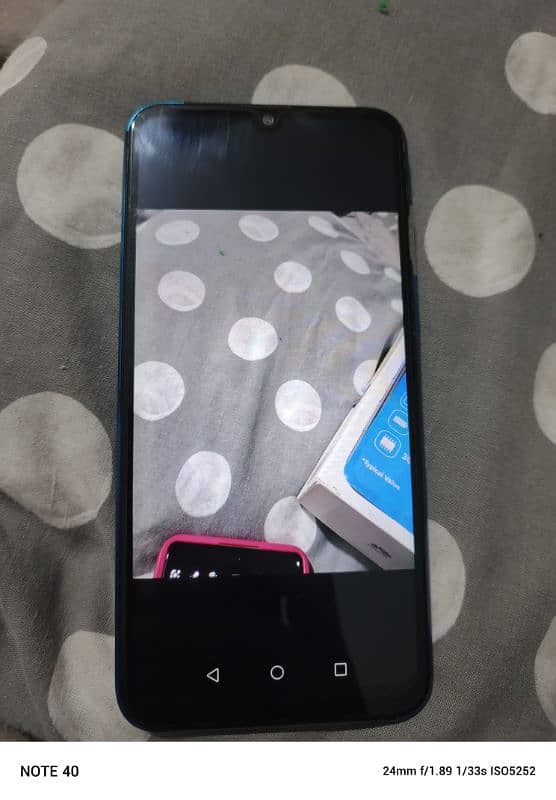 good condition  phone for Android users 4