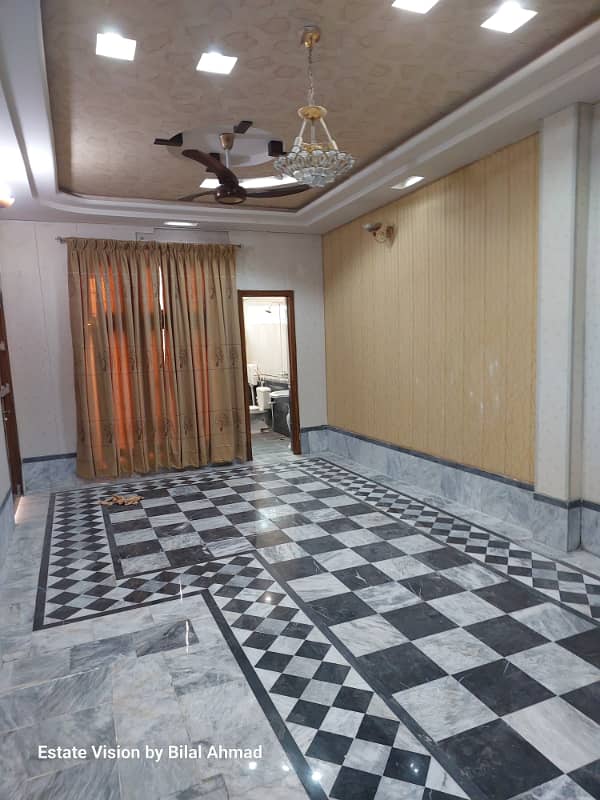 its promotional add House & Portions available for Rent & sale purchase in all over Faisalabad 14