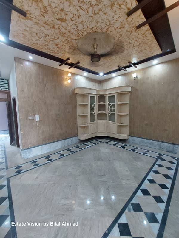 its promotional add House & Portions available for Rent & sale purchase in all over Faisalabad 16