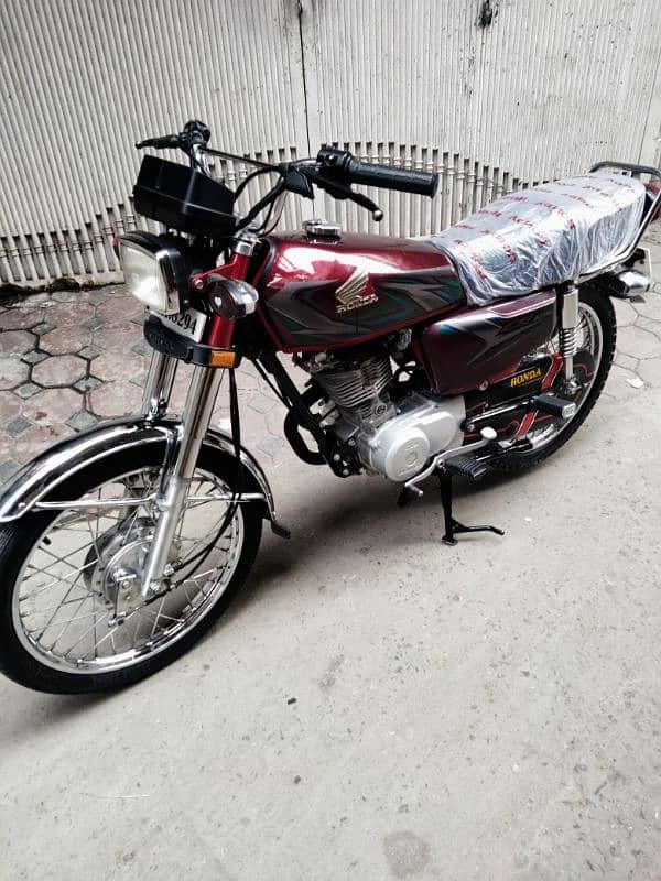 Honda 125 2023 6