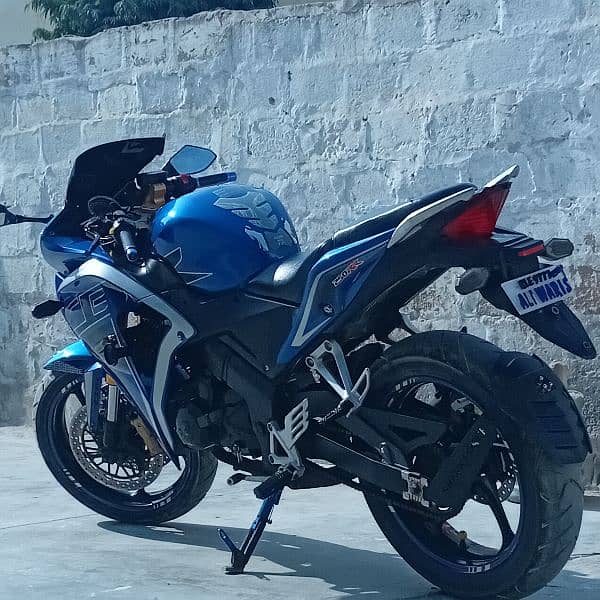 cbr 250rr 3