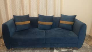 Navy blue 5 seater sofa set.