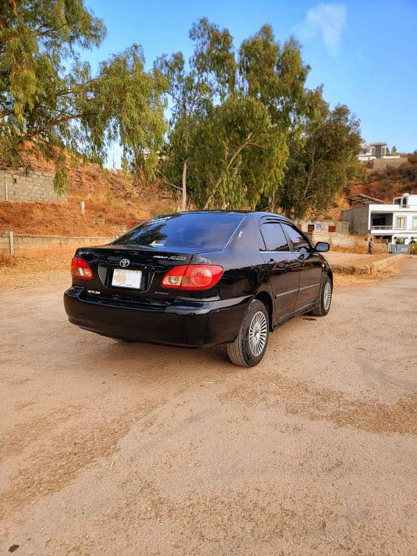 Toyota Corolla Altis 2005 3