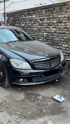 Mercedes bumper and grill