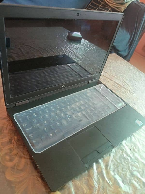 Dell latitude 5591 i-7 8th Gen, 2 GB, MX 130 card, Touch 16/512 SSD 1