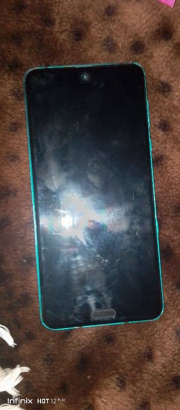 Aquos r3 back and touch broken screen and board is ok 1