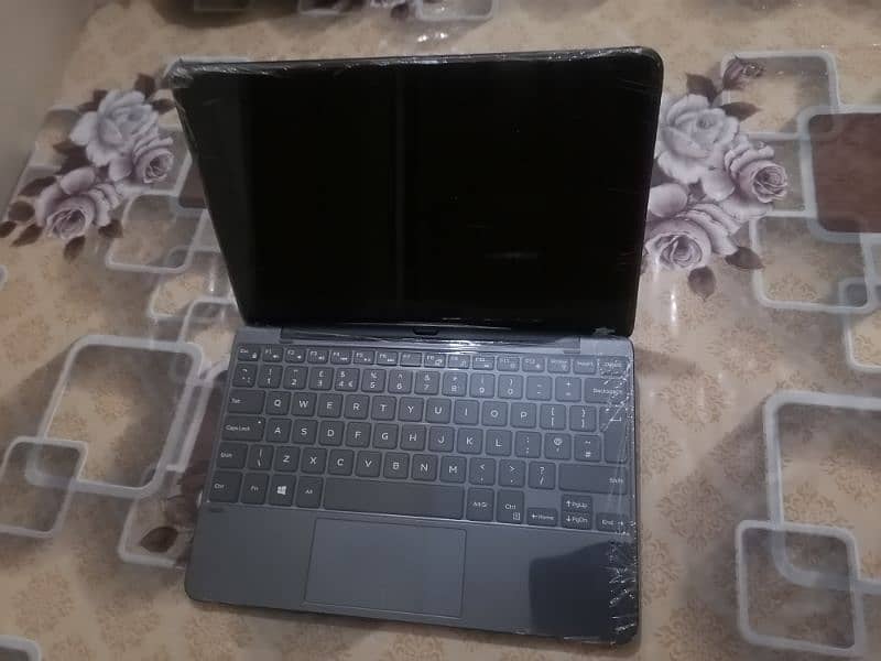 Dell mini Tablet Touch Laptop Condition 10/10 0