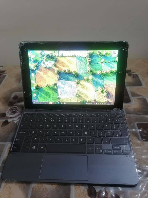 Dell mini Tablet Touch Laptop Condition 10/10 11