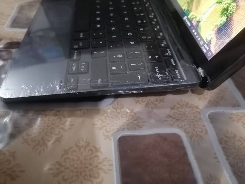 Dell mini Tablet Touch Laptop Condition 10/10 13