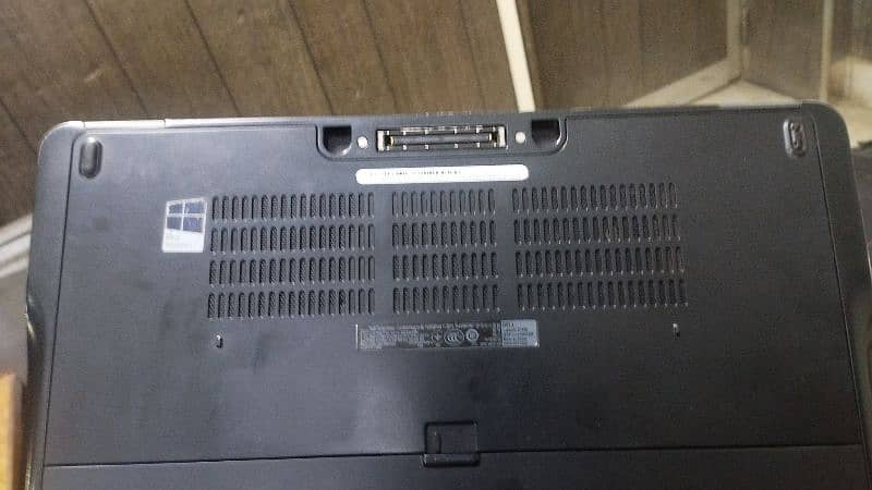 Dell Latitude E7450 3