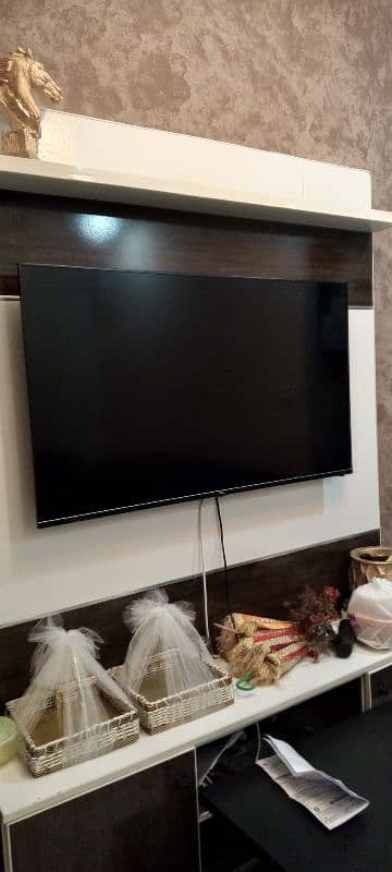 TCL 55" LED TV Mint condition 2