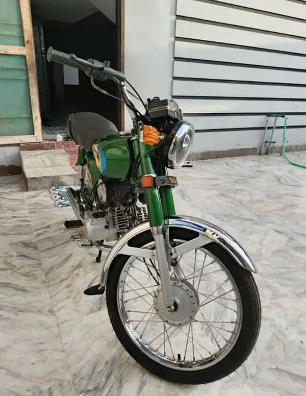 yamaha 100 full zero meter only 1 in malir 3