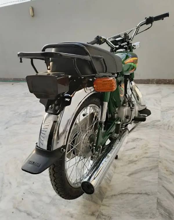 yamaha 100 full zero meter only 1 in malir 4