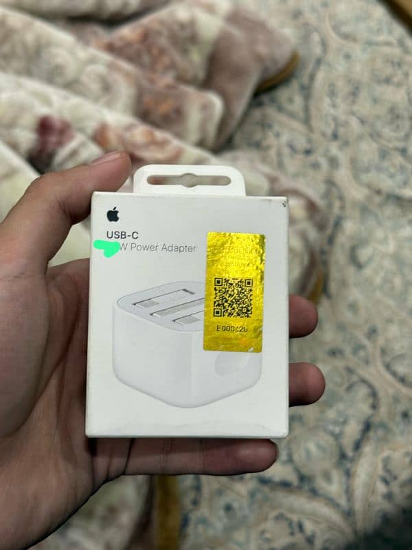 iphone original charger 18W 0