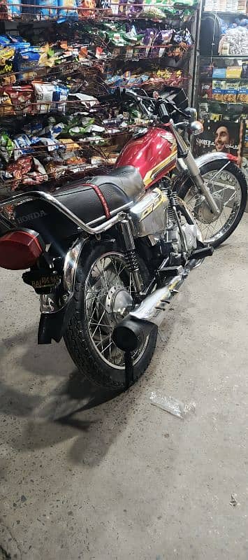 Honda 125 Self Start 2