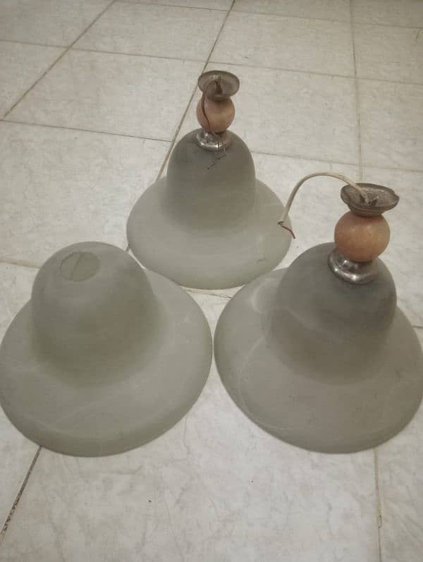 three hanging lampshade 1