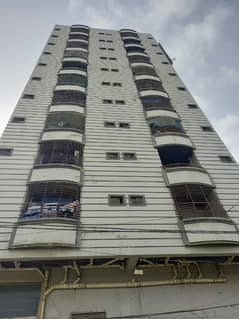 2BED DRAWING TV LOUNGE NAZIMABAD NO:3 MAIN ROAD FACING FOR SALE